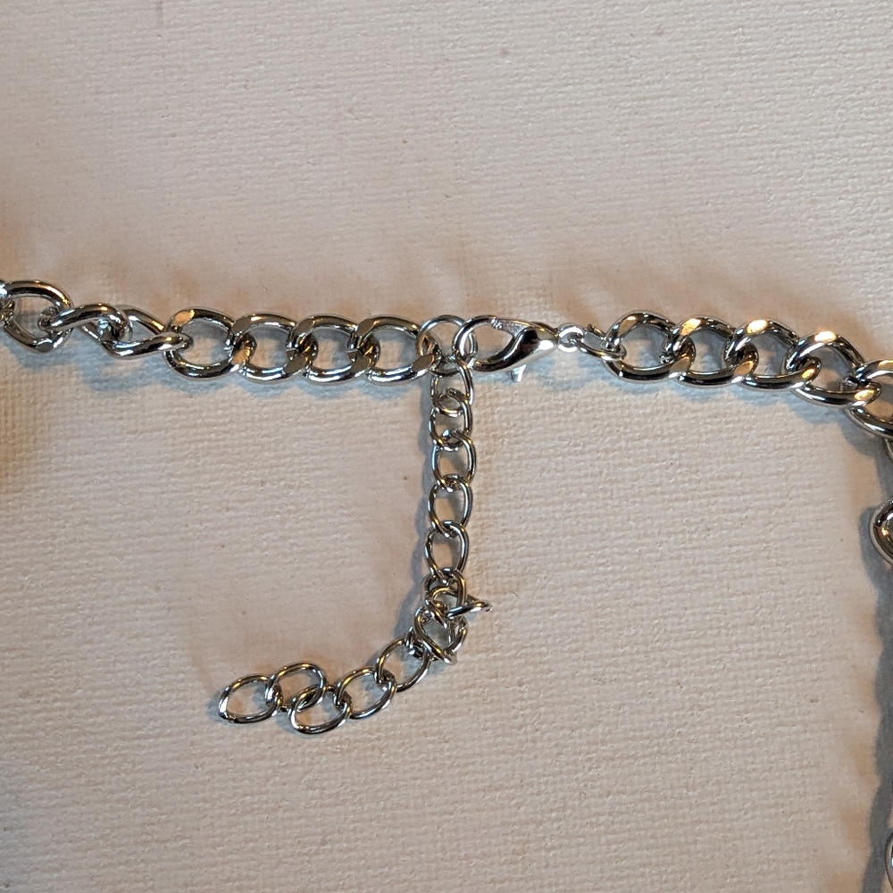 Paparazzi Necklace and Earring set - Picture 7 of 7
